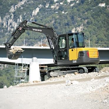 共同任务，完善调和