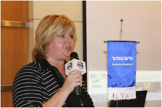 载机开幕典礼在济南停止